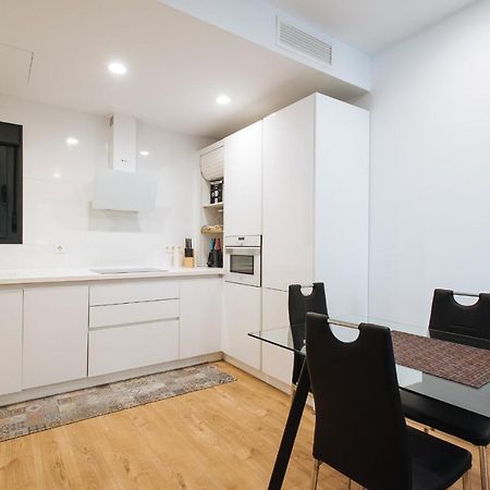 Apartamento Apartamento estelar con piscina y garaje nervión Sevilla Exterior foto