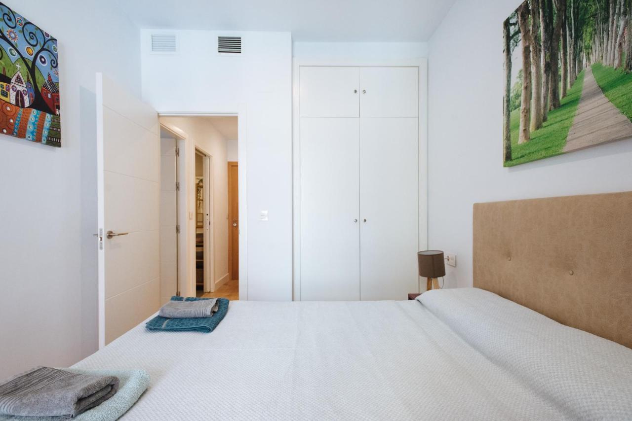 Apartamento Apartamento estelar con piscina y garaje nervión Sevilla Exterior foto