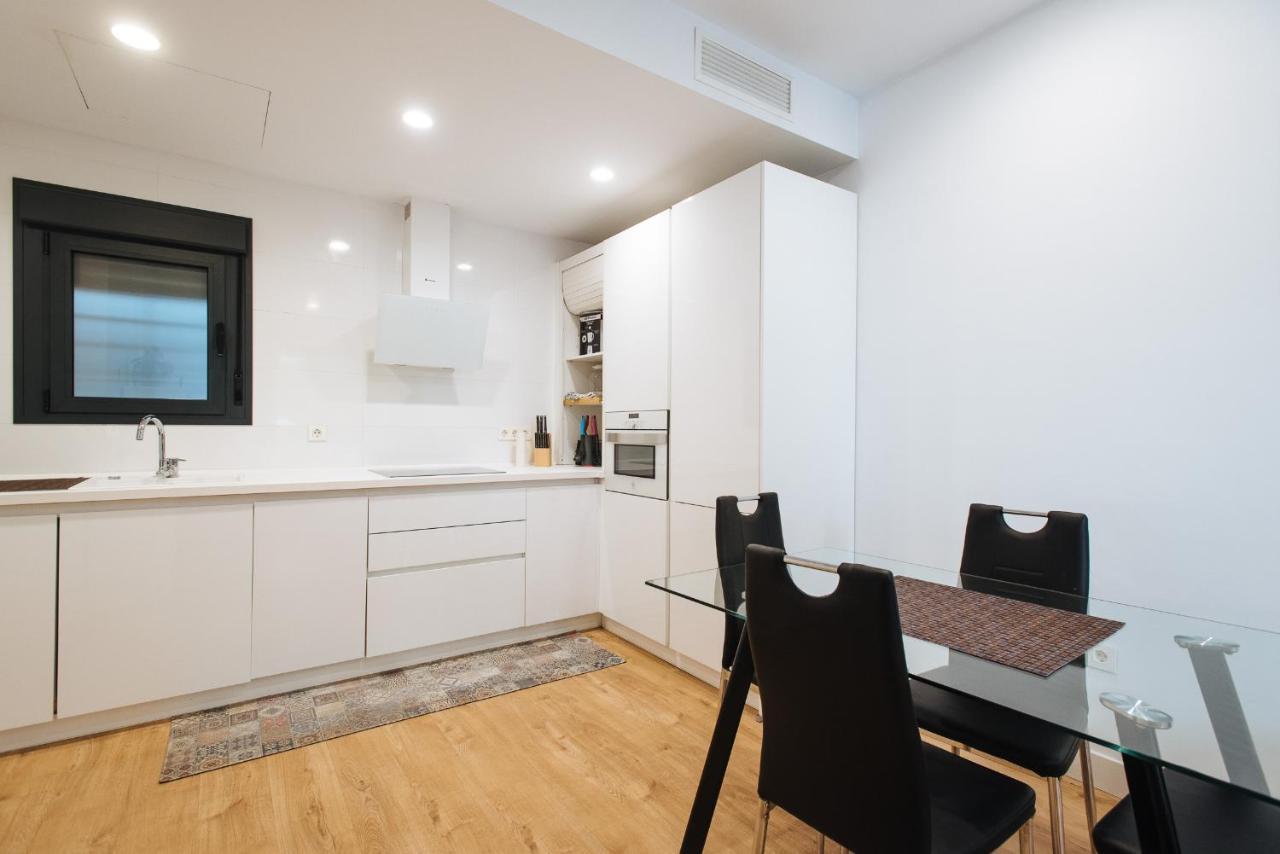 Apartamento Apartamento estelar con piscina y garaje nervión Sevilla Exterior foto