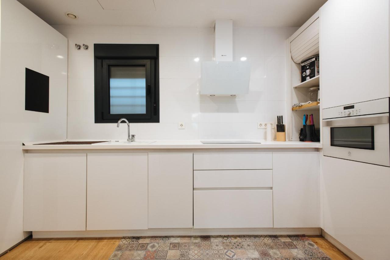 Apartamento Apartamento estelar con piscina y garaje nervión Sevilla Exterior foto