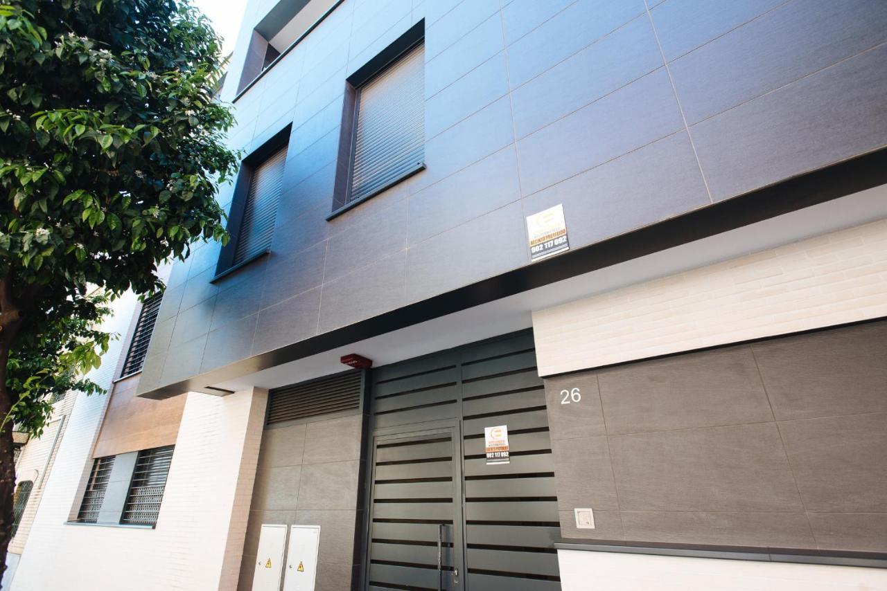Apartamento Apartamento estelar con piscina y garaje nervión Sevilla Exterior foto
