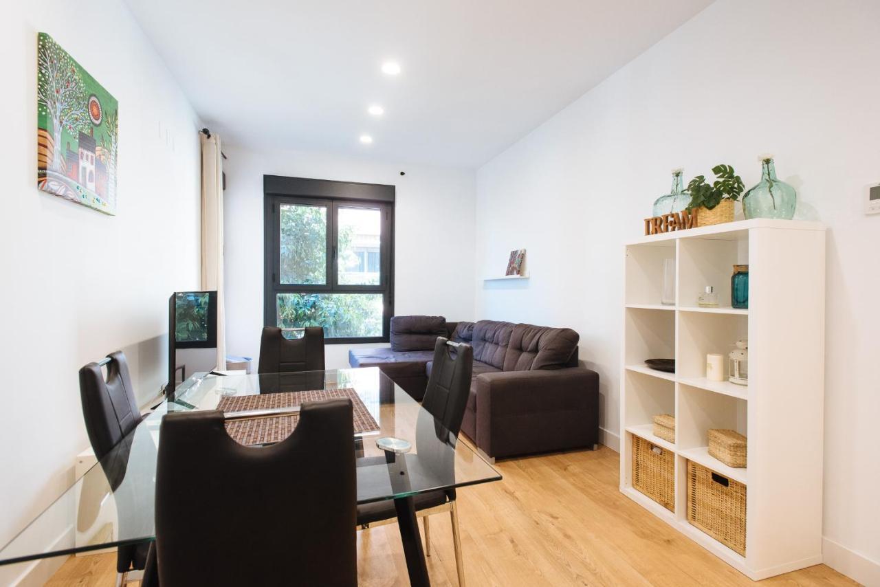 Apartamento Apartamento estelar con piscina y garaje nervión Sevilla Exterior foto