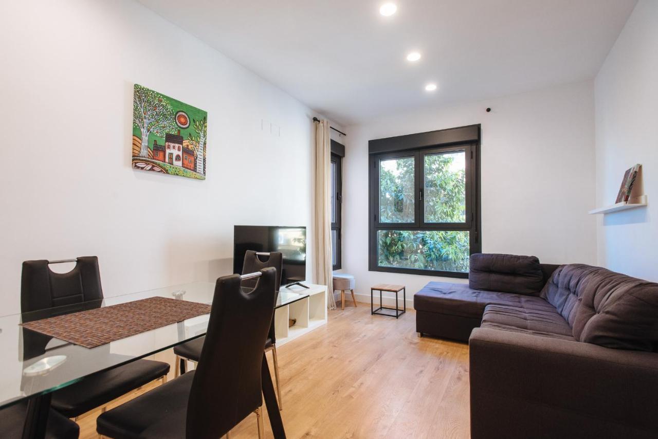 Apartamento Apartamento estelar con piscina y garaje nervión Sevilla Exterior foto