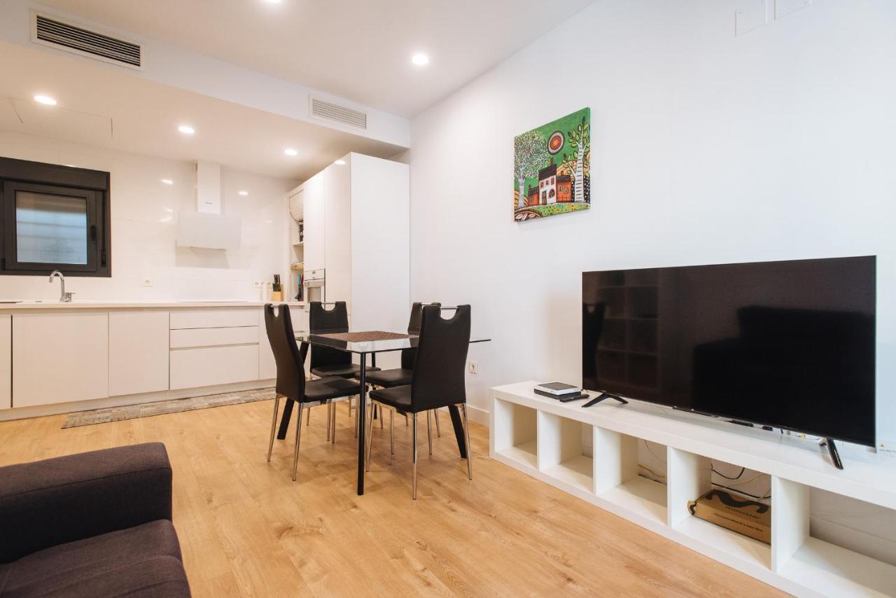 Apartamento Apartamento estelar con piscina y garaje nervión Sevilla Exterior foto