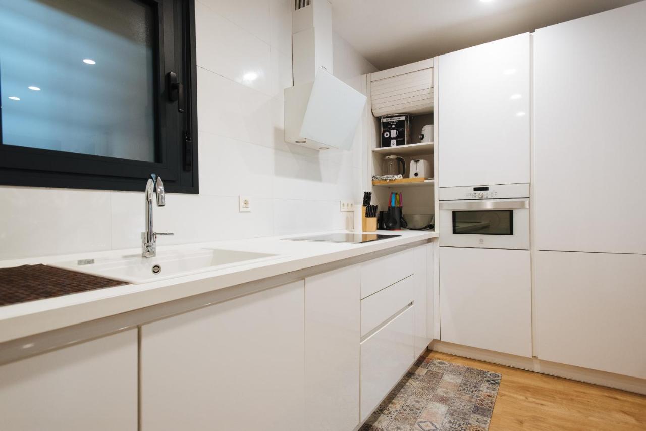 Apartamento Apartamento estelar con piscina y garaje nervión Sevilla Exterior foto